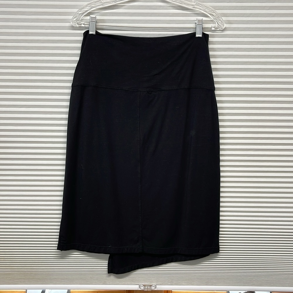 Athleta Black Seaside Fold Over Faux Wrap Assymetrical Hem Pull On Skirt - Picture 3 of 6